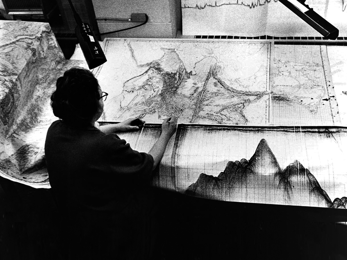 Marie Tharp working in the early 1960s on the physiographic diagram of the Indian ocean in Lamont’s oceanography building at Columbia University. Credit: Lamont-Doherty Earth Observatory